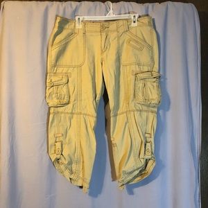 Khakis cargo capri